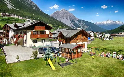 Rosengarden Alpine Residence