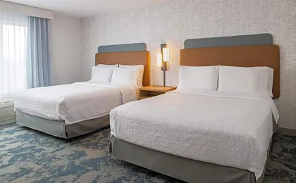 Hampton Inn & Suites Redding