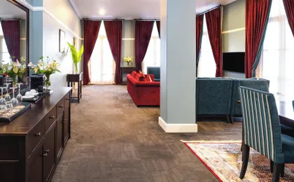 Grand Pacific Hotel