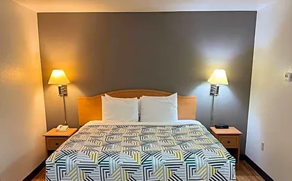 Blue Bonnet Suites -Lubbock, TX - Medical Center