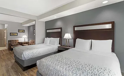 Best Western Plus Lake Jackson Inn & Suites