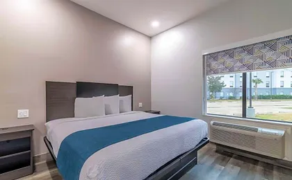 Motel 6-Brenham, TX
