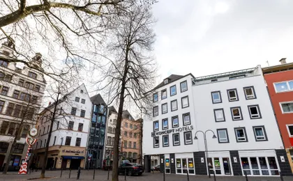 Koncept Hotel Zum Kostbaren Blut