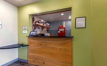 Studio 6 Extended Stay Oklahoma City Norman OK