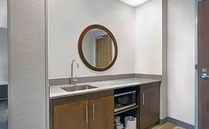Hampton Inn & Suites by Hilton Farmers Branch Dallas