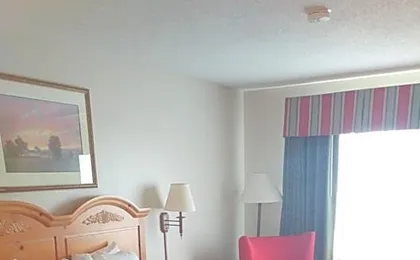 Country Inn & Suites by Radisson, Waterloo, IA