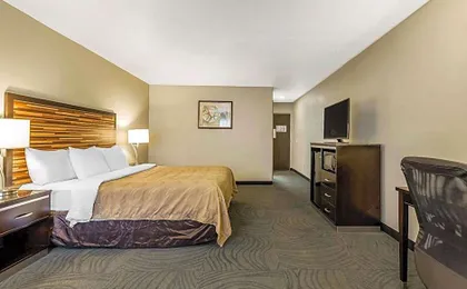 Quality Inn Fallbrook I-15