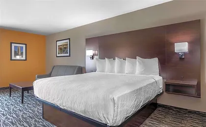 Best Western Plus Denton Inn & Suites