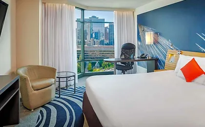 Novotel Toronto North York