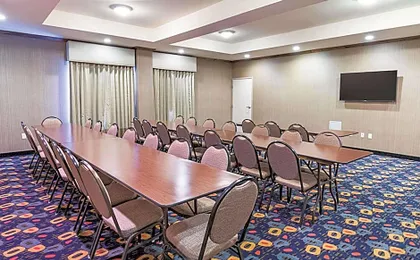 La Quinta Inn & Suites by Wyndham Glen Rose