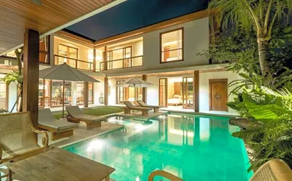 Elegant 5 Bedrooms private luxury villa in Canggu