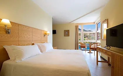 Baía Madeira Hotel