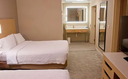 Hampton Inn & Suites Denver-Speer Boulevard