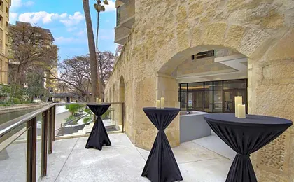 Hampton Inn & Suites San Antonio Riverwalk