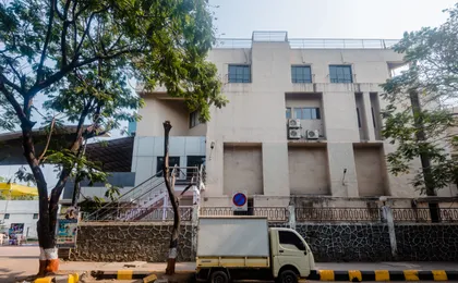OYO 26750 Vashi Gymkhana