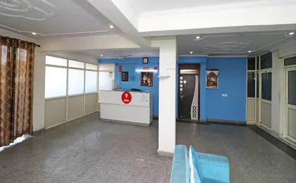 OYO 5258 MR Residency