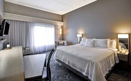 Courtyard by Marriott Dalton