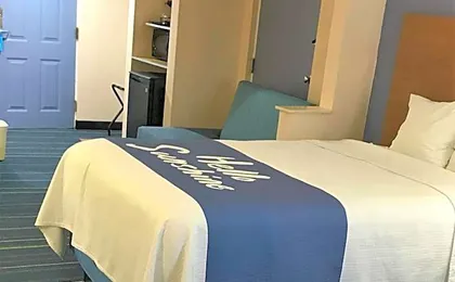 Days Inn by Wyndham Panama City