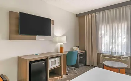 Comfort Inn & Suites Louisville Airport Fair & Expo