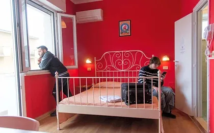 Sunflower Beach Backpacker Hostel & Bar