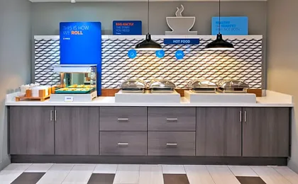 Holiday Inn Express Hotel & Suites Dothan North By IHG