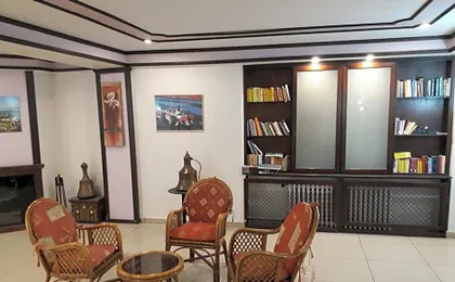 Hali Hotel