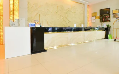 HOLIDAY VILLA HOTEL & RESIDENCE BAIYUN GUANGZHOU