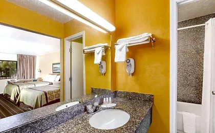 Days Inn by Wyndham Little River