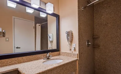 Best Western Date Tree Hotel