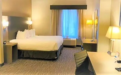 Wingate By Wyndham Erie
