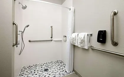 Holiday Inn Express & Suites Bridgeport By IHG