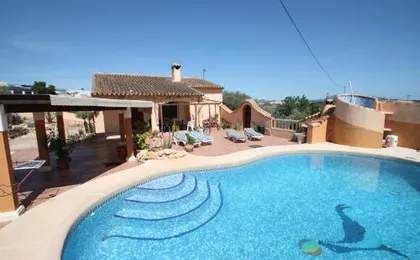 Pineda - modern, well-equipped villa with private pool in Costa Blanca