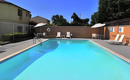 Bestway Inn