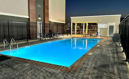La Quinta Inn & Suites by Wyndham Sulphur (Lake Charles)