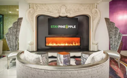 Staypineapple Midtown Ny