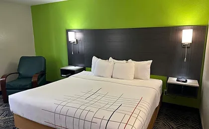 La Quinta Inn & Suites by Wyndham Omaha Southwest