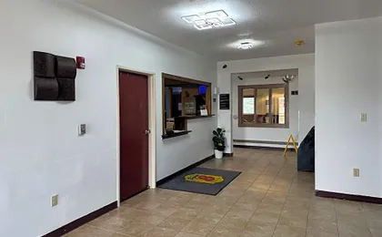 Super 8 by Wyndham Mason City