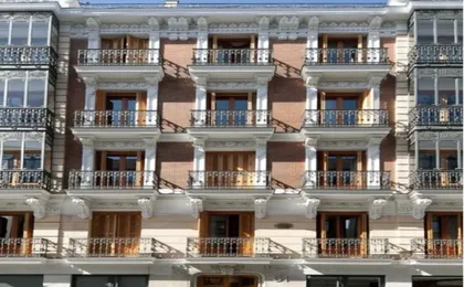 Eric Vokel Madrid Suites
