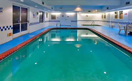 Country Inn & Suites by Radisson, Fresno North, CA
