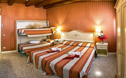 Hotel Conterie