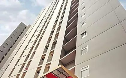 Gunawangsa Manyar Hotel