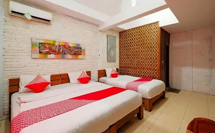 OYO 4016 Tan Jokteng Guest House