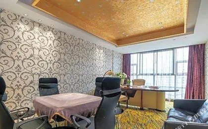 Count Garden Hotel