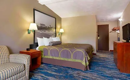 Super 8 by Wyndham West Greenwich/Providence