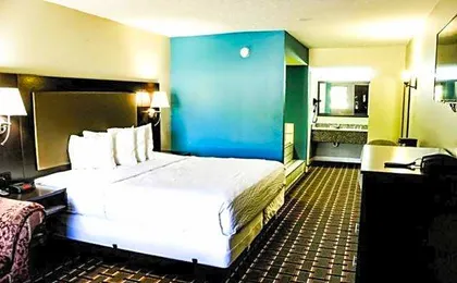 Days Inn by Wyndham Little River