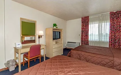 Americas Best Value Inn Austinburg