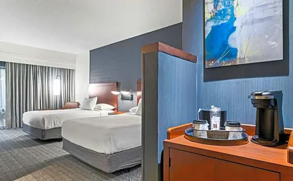 Courtyard by Marriott Clarksville