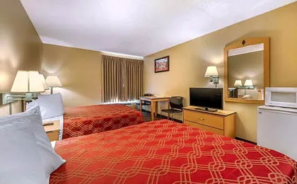 Econo Lodge Colorado Springs near Airport