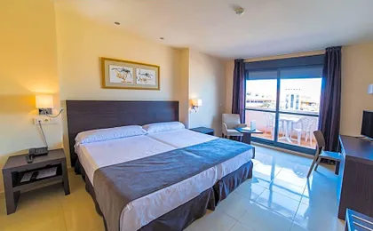 Hotel Adaria Vera