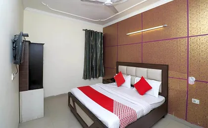 Airport Hotel Mayank Residency
